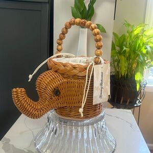 Whimsical & Lucky Tommy Bahama Woven Rattan Elephant Purse Handbag Crossbody NWT
